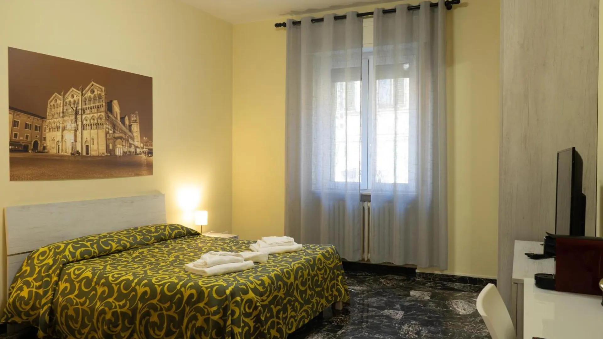 Cameracafe Ferrara İtalya